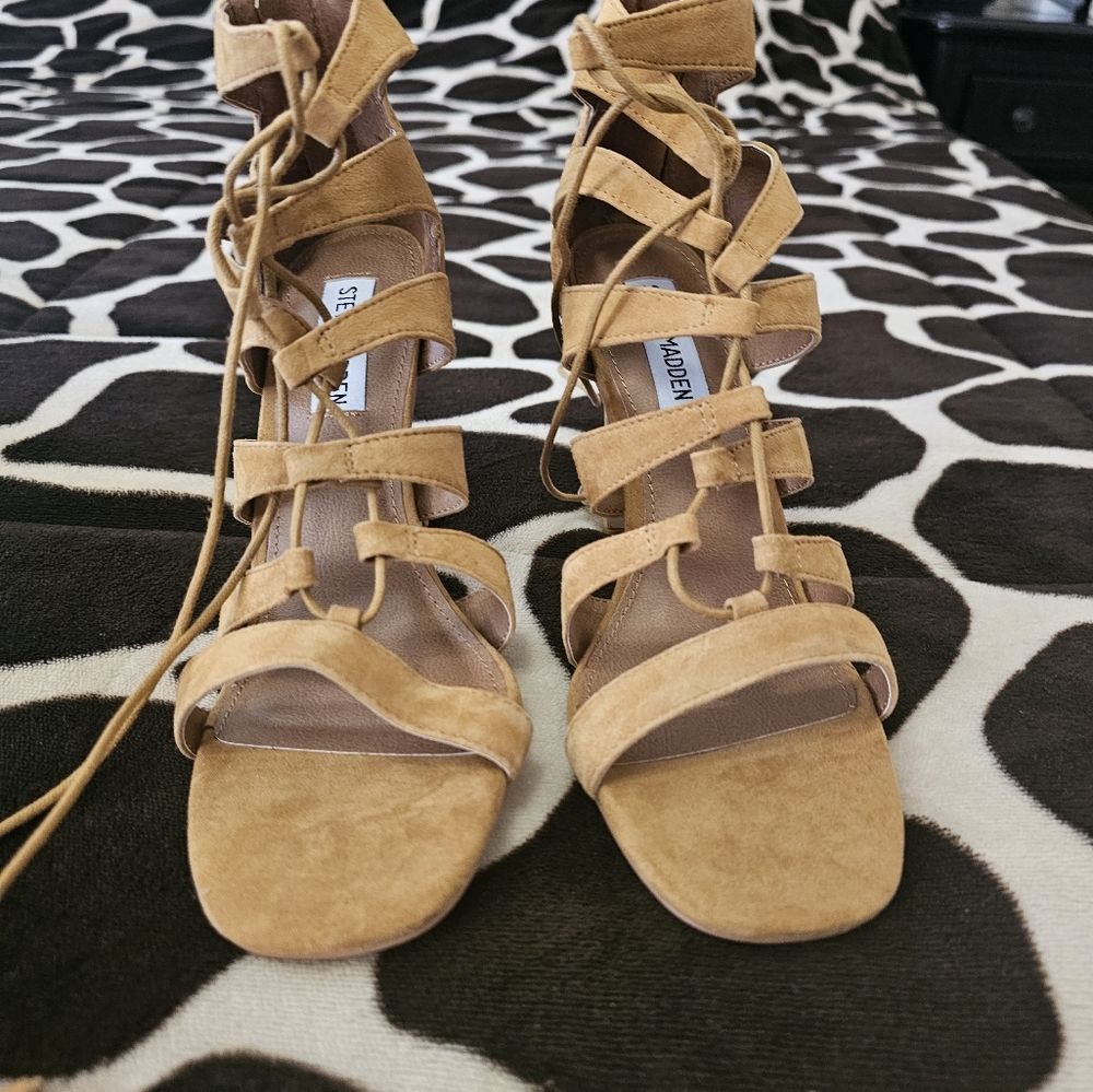 Steve Madden faraah  heels